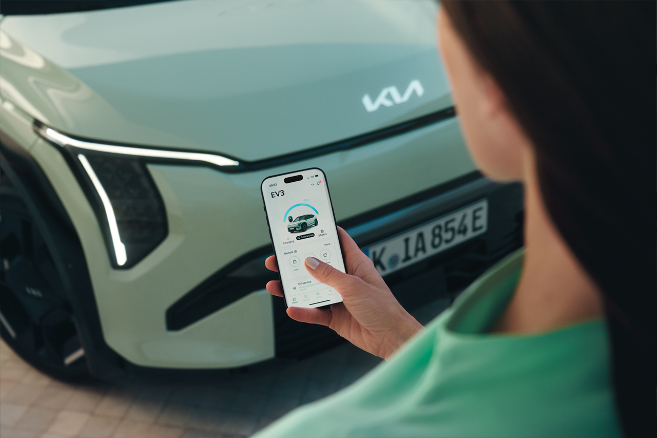 Kia Niro HEV, Kia Sportage HEV y Kia EV3: la gama más completa, electrificada y versátil del segmento C-SUV
